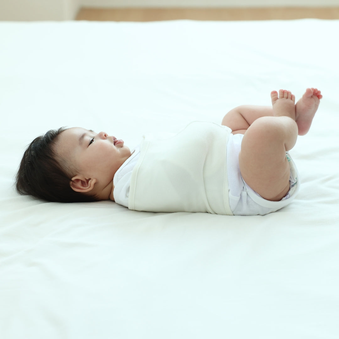 MerryTune Newborn Baby Silent Swaddle Strap - Noiseless Velcro, Breathable & Soft Fabric